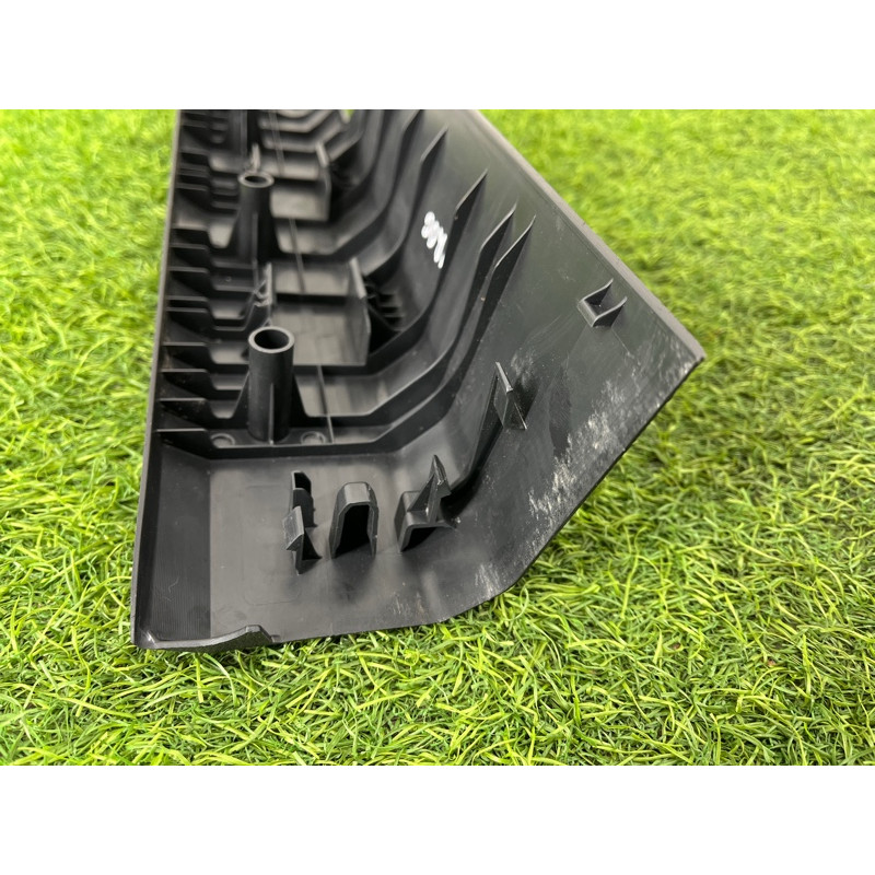 Накладка на порог (кузов и элементы) Nissan Rogue T33 2023 1.5 KR15DDT 769526RR0A