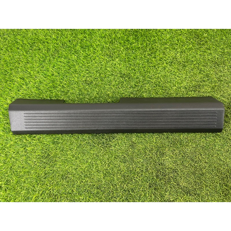 Накладка на порог (кузов и элементы) Nissan Rogue T33 2023 1.5 KR15DDT 769516RR0A