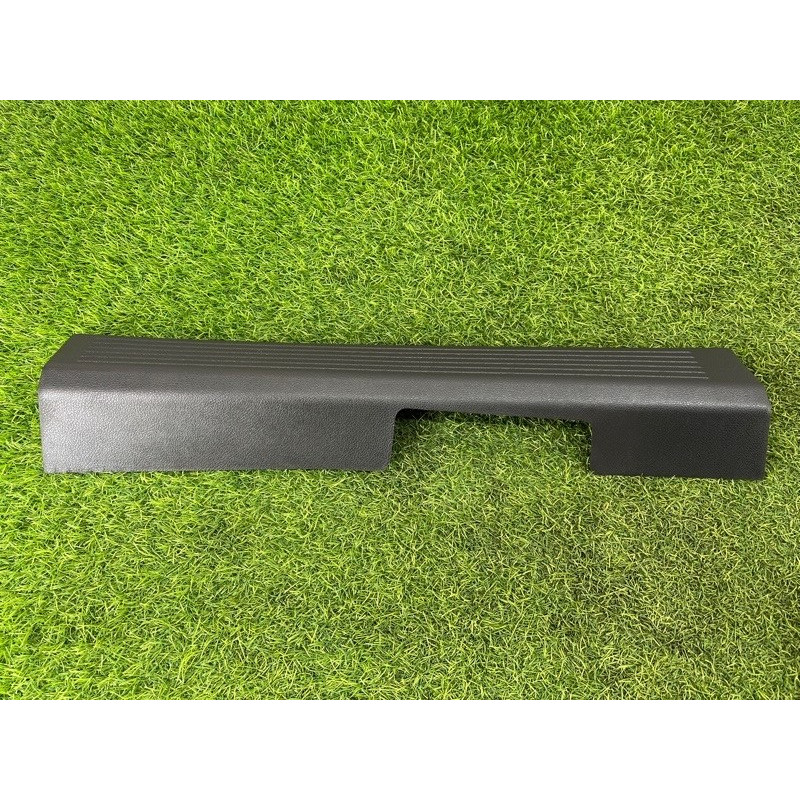 Накладка на порог (кузов и элементы) Nissan Rogue T33 2023 1.5 KR15DDT 769516RR0A