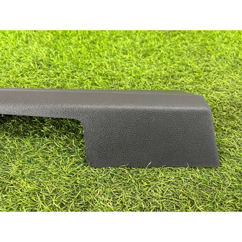 Накладка на порог (кузов и элементы) Nissan Rogue T33 2023 1.5 KR15DDT 769516RR0A