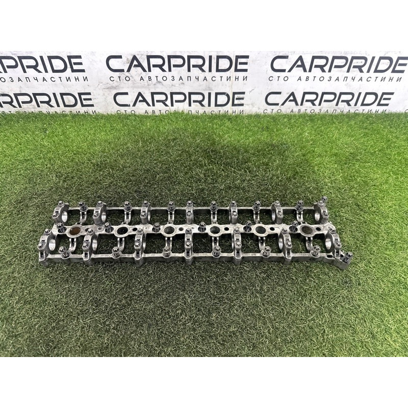 Опорный кронштейн распредвала (двигатель и элементы) BMW X5 E70 2011 3.0 N57 11317800044