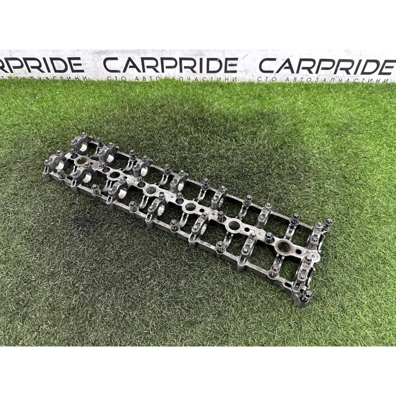 Опорный кронштейн распредвала (двигатель и элементы) BMW X5 E70 2011 3.0 N57 11317800044