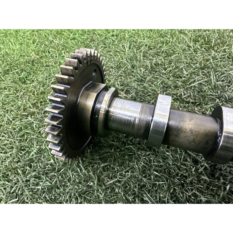 Распредвал выпускной (двигатель и элементы) BMW X5 E70 2011 3.0 N57 11318575440