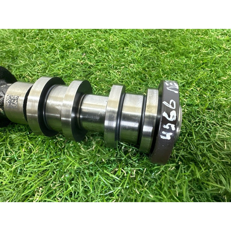 Распредвал впускной (двигатель и элементы) Jeep Grand Cherokee WK2 2017 3.6 5047912AC