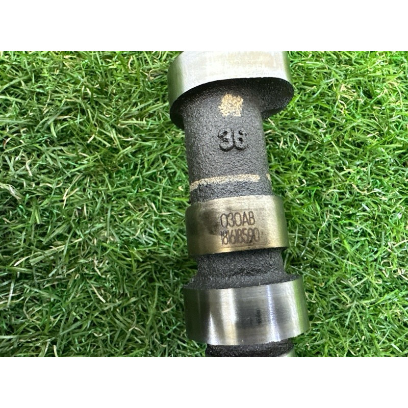 Распредвал выпускной (двигатель и элементы) Jeep Grand Cherokee WK2 2017 3.6 5048030AB