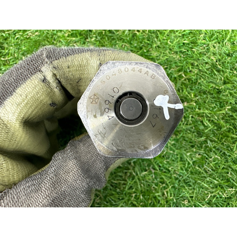 Клапан фазорегулятора (электрика двигателя) Jeep Grand Cherokee WK2 2017 3.6 5048044AB