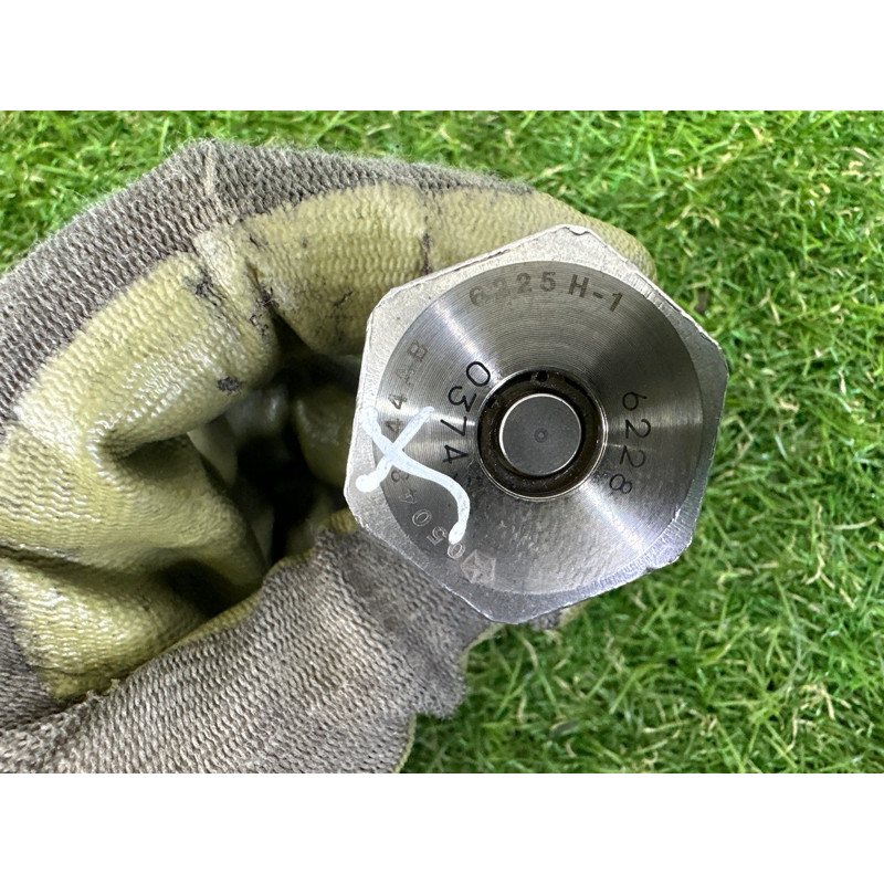 Клапан фазорегулятора (электрика двигателя) Jeep Grand Cherokee WK2 2017 5048044AB