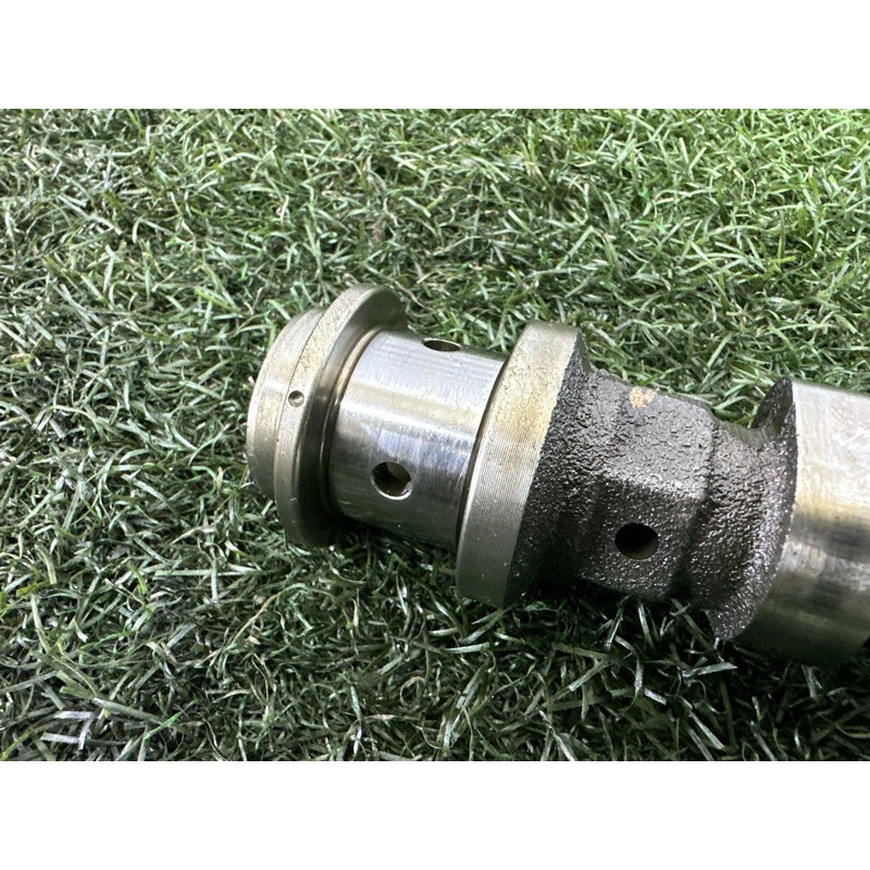 Распредвал выпускной (двигатель и элементы) Jeep Grand Cherokee WK2 2017 5048030AB