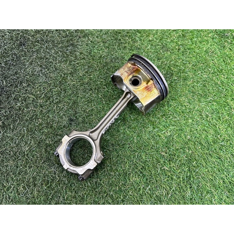 Поршень с шатуном (двигатель и элементы) Nissan Rogue T32 2016 2.5 QR25DE 120103TA9B