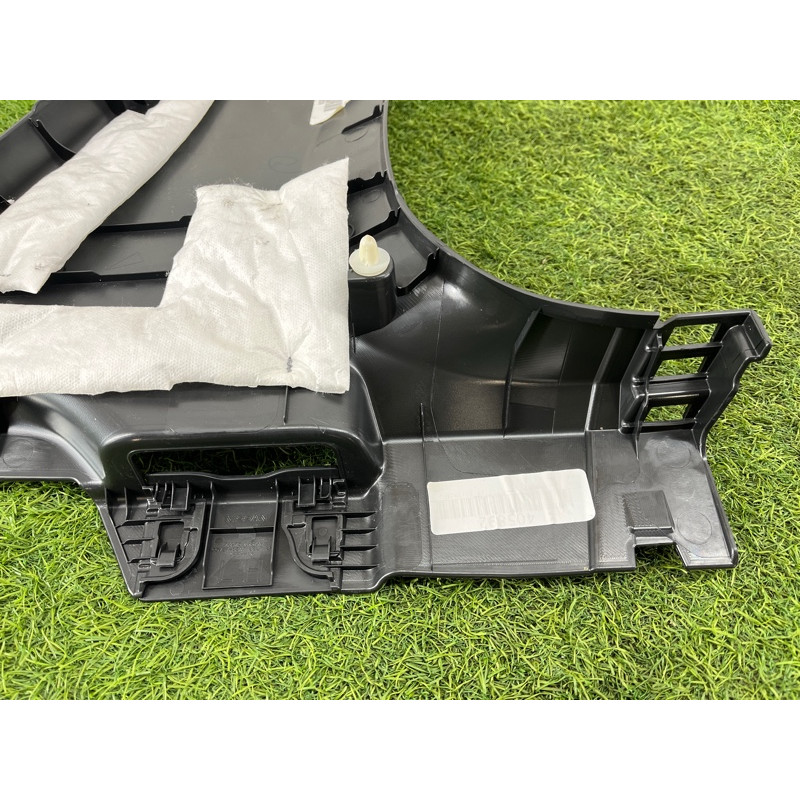 Обшивка стойки нижняя (салон) Nissan Rogue T33 2023 1.5 KR15DDT 769166RR1A