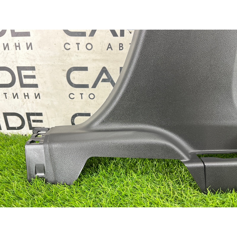 Обшивка стойки нижняя (салон) Nissan Rogue T33 2023 1.5 KR15DDT 769156RR1A