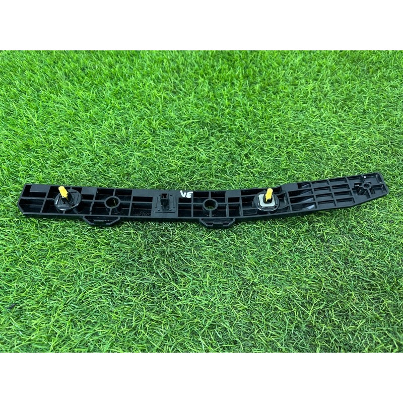 Крепление бампера (кузов и элементы) Nissan Rogue T33 2023 1.5 KR15DDT 852216RR0B