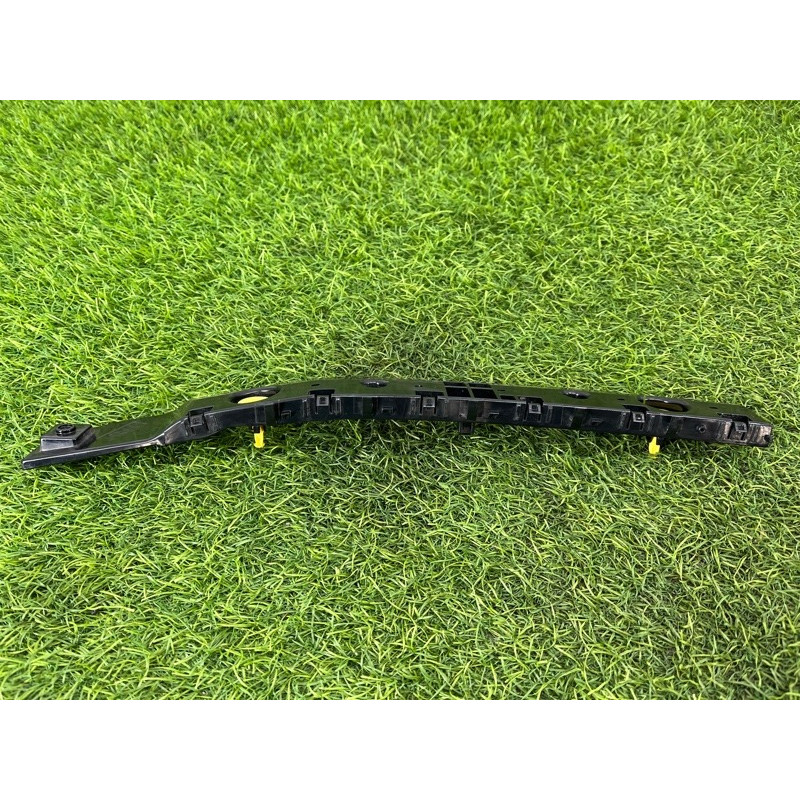 Крепление бампера (кузов и элементы) Nissan Rogue T33 2023 1.5 KR15DDT 852206RR0B