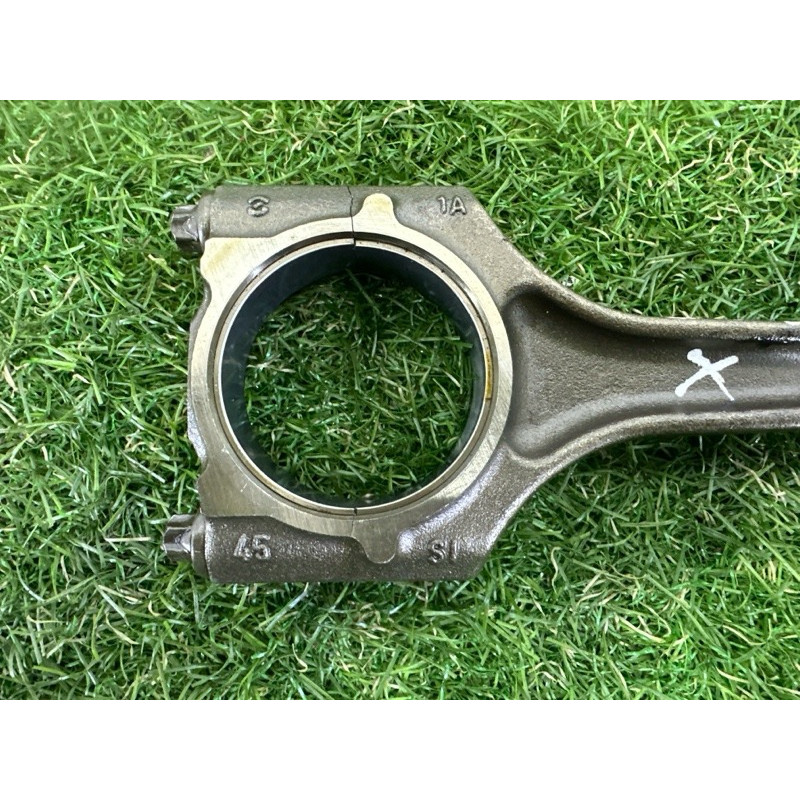 Шатун (двигатель и элементы) AUDI Q5 8R 2012 2.0 CAEB 06H198401A