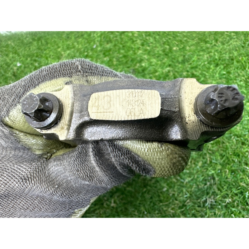 Шатун (двигатель и элементы) AUDI Q5 8R 2012 2.0 CAEB 06H198401A