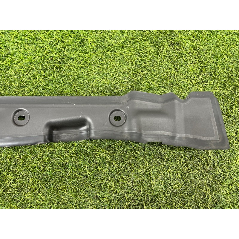 Уплотнитель крыла (кузов и элементы) Nissan Rogue T33 2023 1.5 KR15DDT 631306RA0B