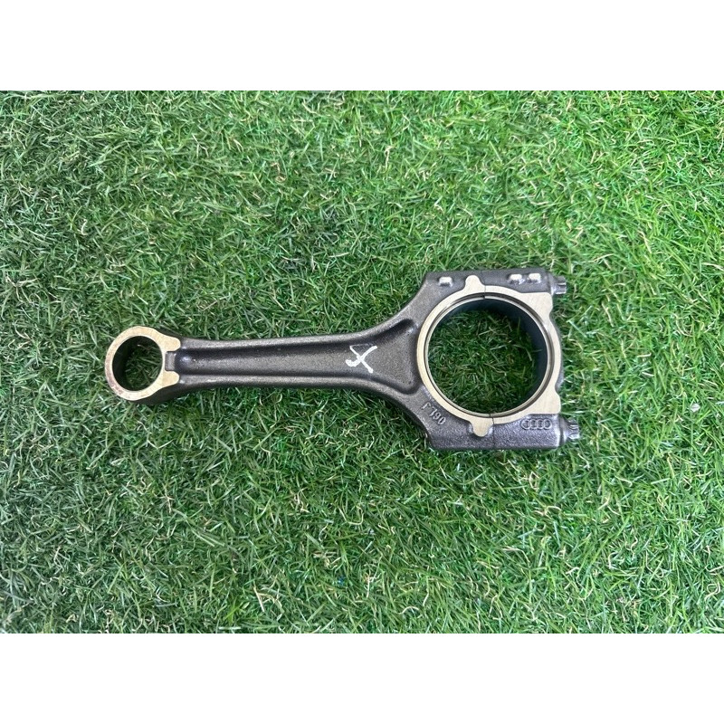 Шатун (двигатель и элементы) AUDI A4 B9 2017 2.0 DBPA 06H198401D