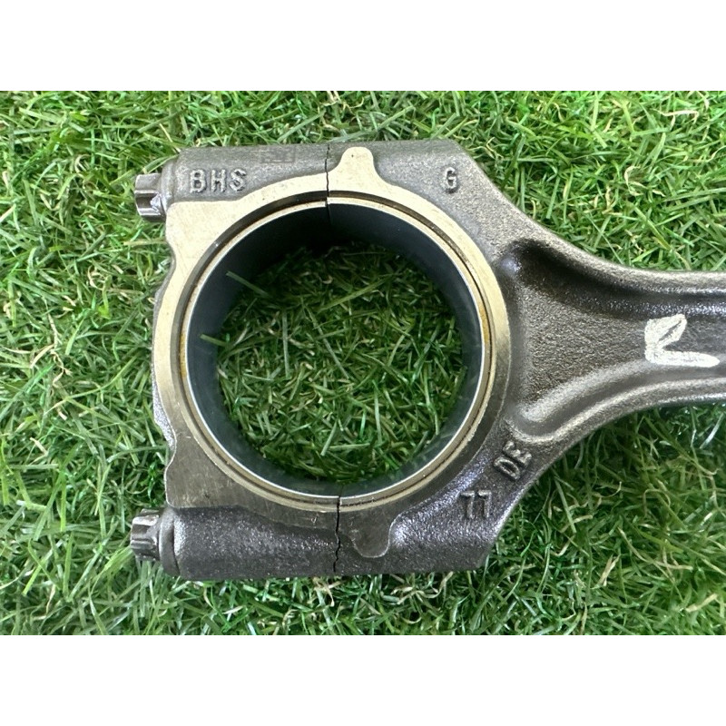 Шатун (двигатель и элементы) AUDI A4 B9 2017 2.0 DBPA 06H198401D