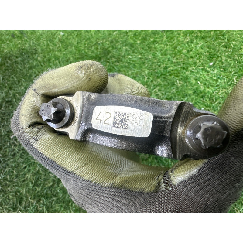 Шатун (двигатель и элементы) AUDI A4 B9 2017 2.0 DBPA 06H198401D