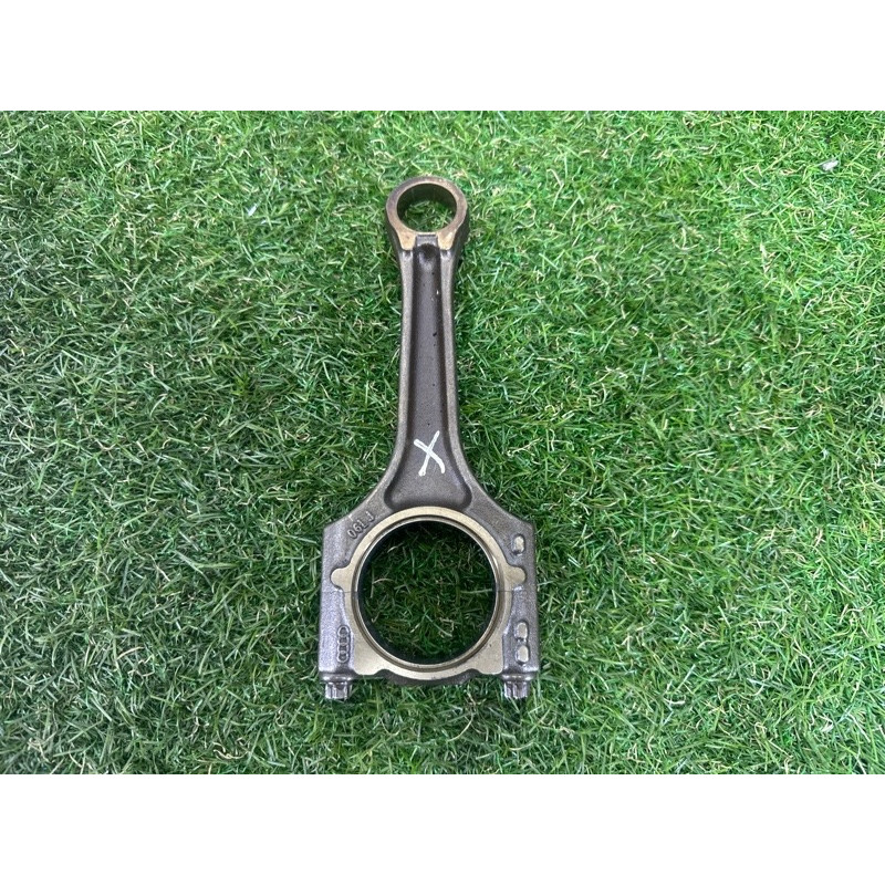 Шатун (двигатель и элементы) AUDI A4 B9 2017 2.0 DBPA 06H198401D