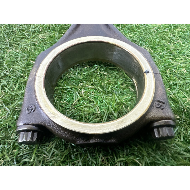 Поршень с шатуном (двигатель и элементы) AUDI A7 4G 2012 3.0 CGXB 06E107066DM