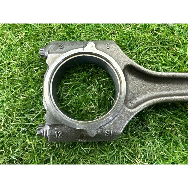 Шатун (двигатель и элементы) AUDI A4 B8 2012 2.0 CAEB 06H198401A