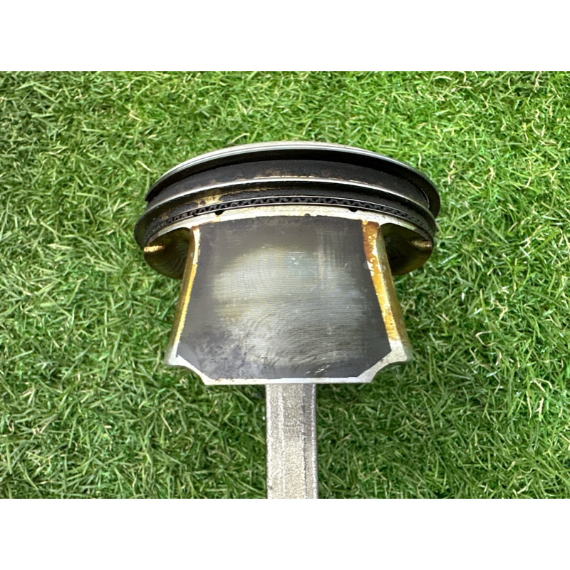 Поршень с шатуном (двигатель и элементы) Nissan Rogue T32 2016 2.5 QR25DE 120103TA9B