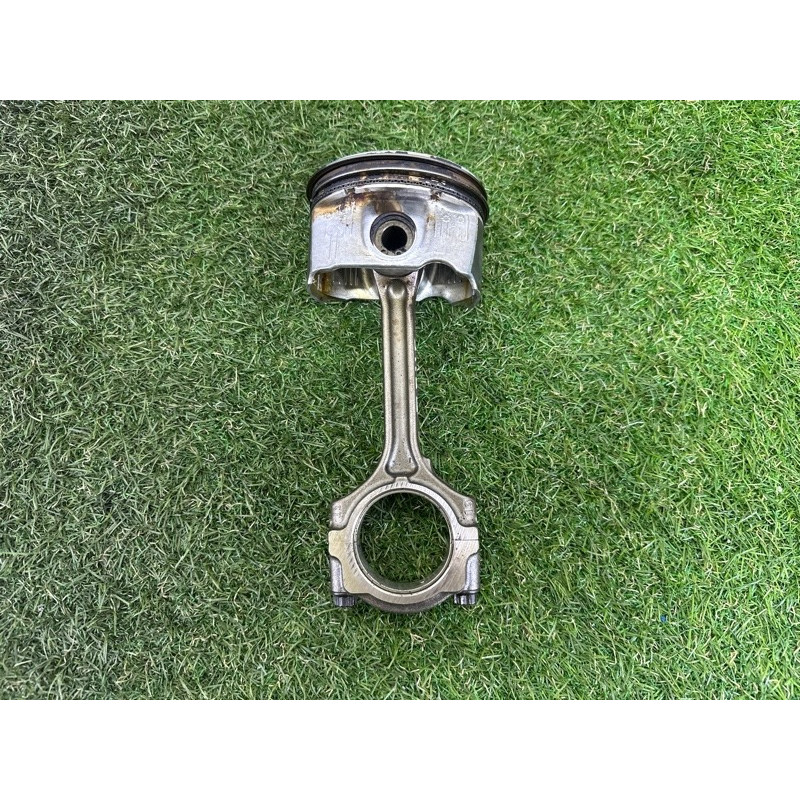 Поршень с шатуном (двигатель и элементы) Nissan Rogue T32 2016 2.5 QR25DE 120103TA9B