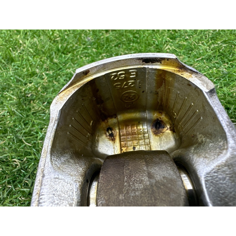 Поршень с шатуном (двигатель и элементы) Nissan Rogue T32 2016 2.5 QR25DE 120103TA9B