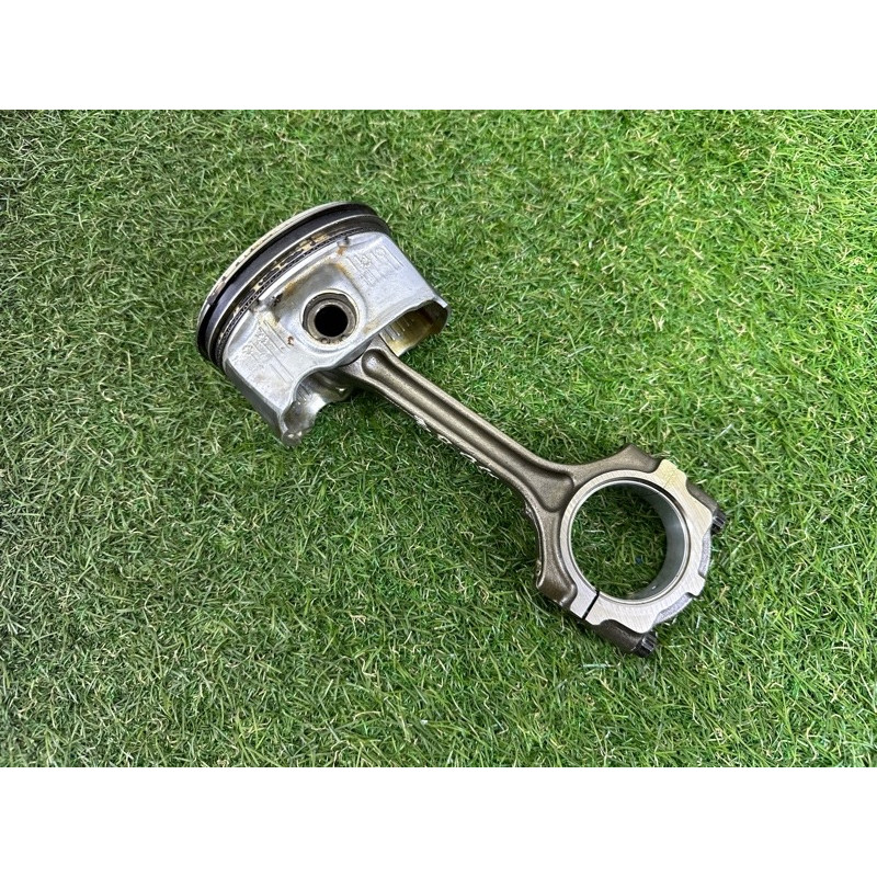 Поршень с шатуном (двигатель и элементы) Nissan Rogue T32 2016 2.5 QR25DE 120103TA9B