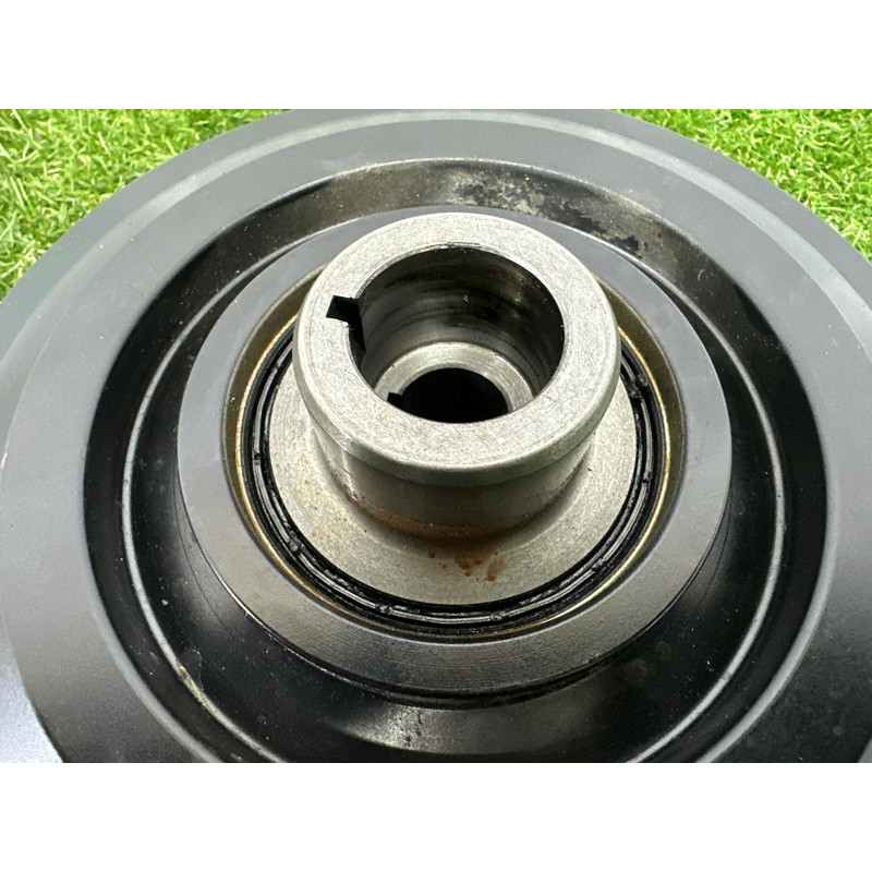 Шкив коленвала (двигатель и элементы) BMW 7-series F02 2011 4.4 N63 11237570263