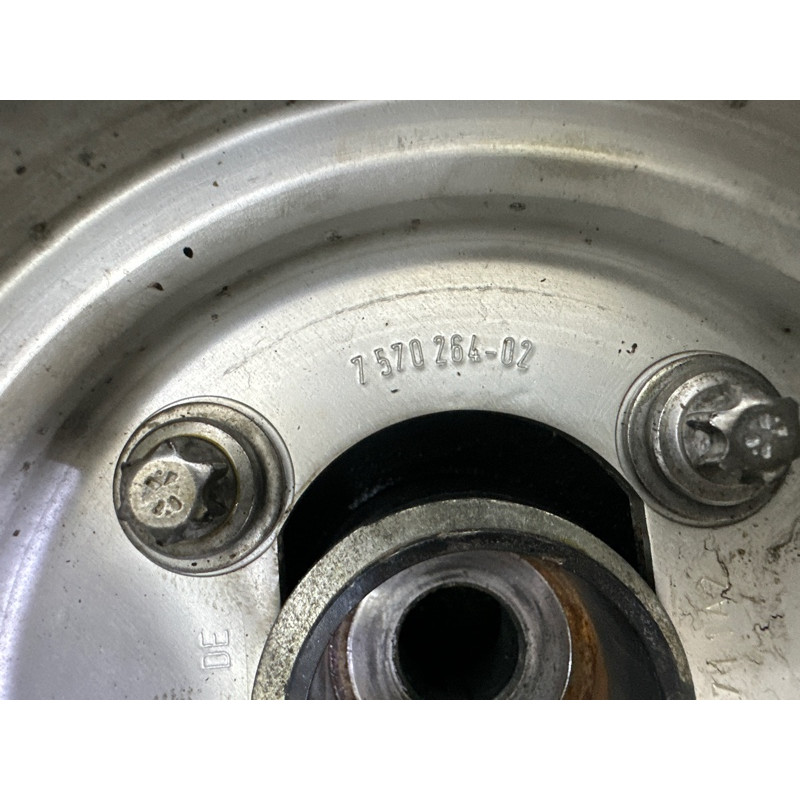 Шкив коленвала (двигатель и элементы) BMW 7-series F02 2011 4.4 N63 11237570263