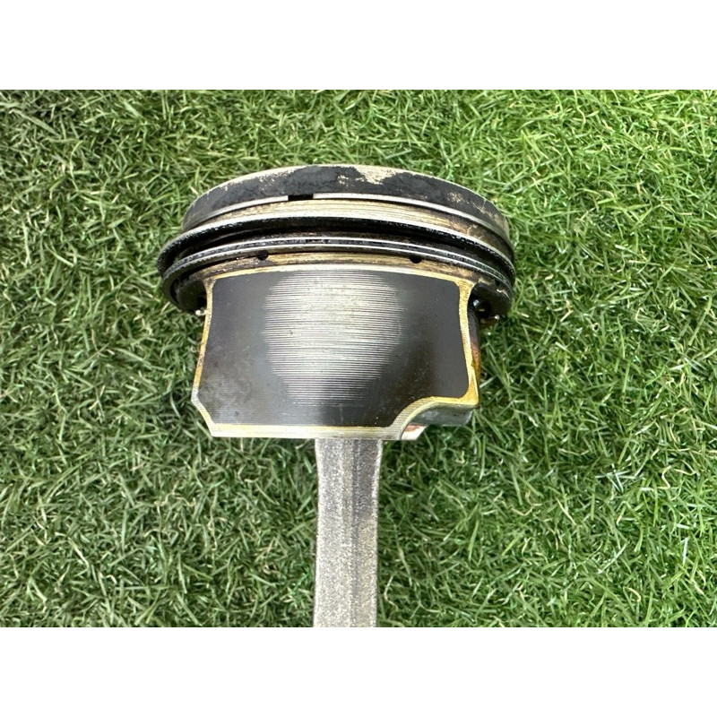 Поршень с шатуном (двигатель и элементы) AUDI A4 B8 2012 2.0 CAEB 06H198401A