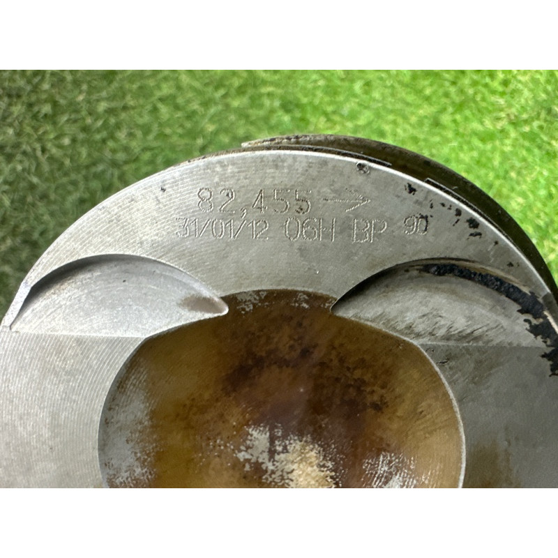 Поршень с шатуном (двигатель и элементы) AUDI A4 B8 2012 2.0 CAEB 06H198401A