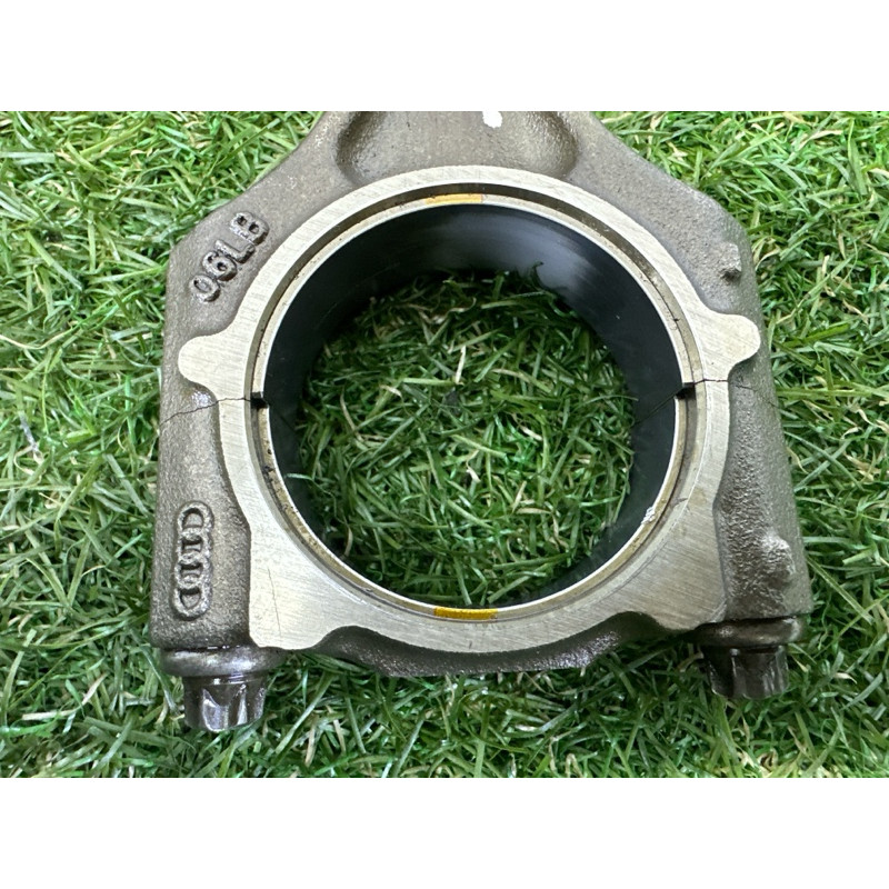 Шатун (двигатель и элементы) AUDI A4 B8 2012 2.0 CAEB 06H198401A