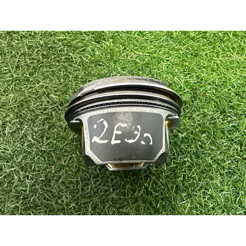 Поршень (двигун та елементи) BMW 3-series E93 2008 3.0 N54 11257577581