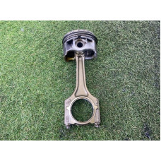 Поршень с шатуном