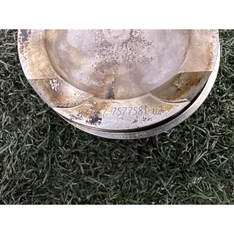 Поршень (двигун та елементи) BMW 3-series E93 2008 3.0 N54 11257577581