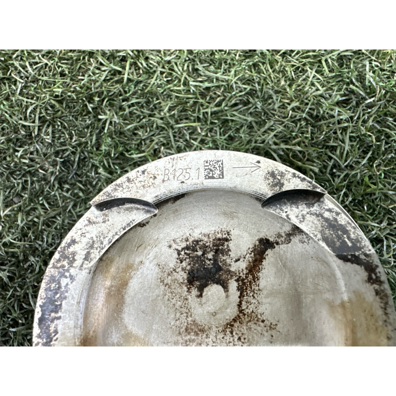 Поршень (двигун та елементи) BMW 3-series E93 2008 3.0 N54 11257577581