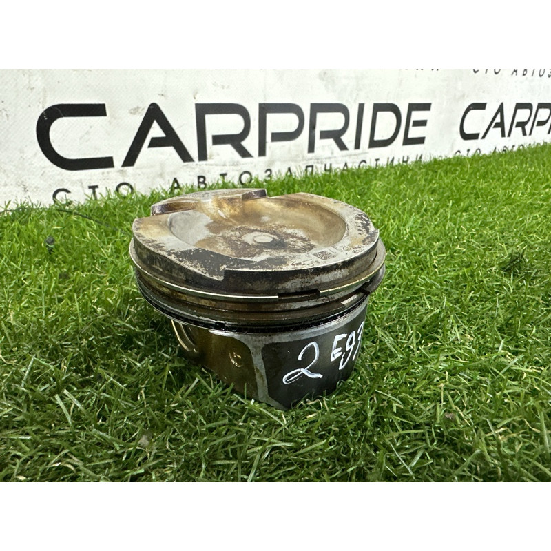 Поршень (двигун та елементи) BMW 3-series E93 2008 3.0 N54 11257577581