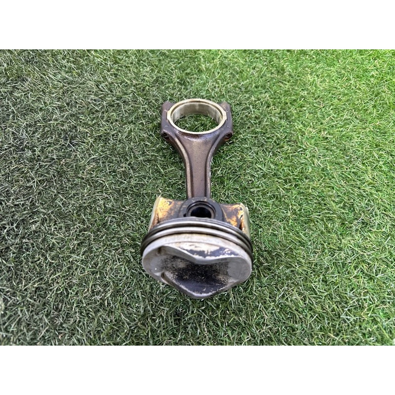 Поршень с шатуном (двигатель и элементы) AUDI A7 4G 2012 3.0 CGXB 06E107066DM