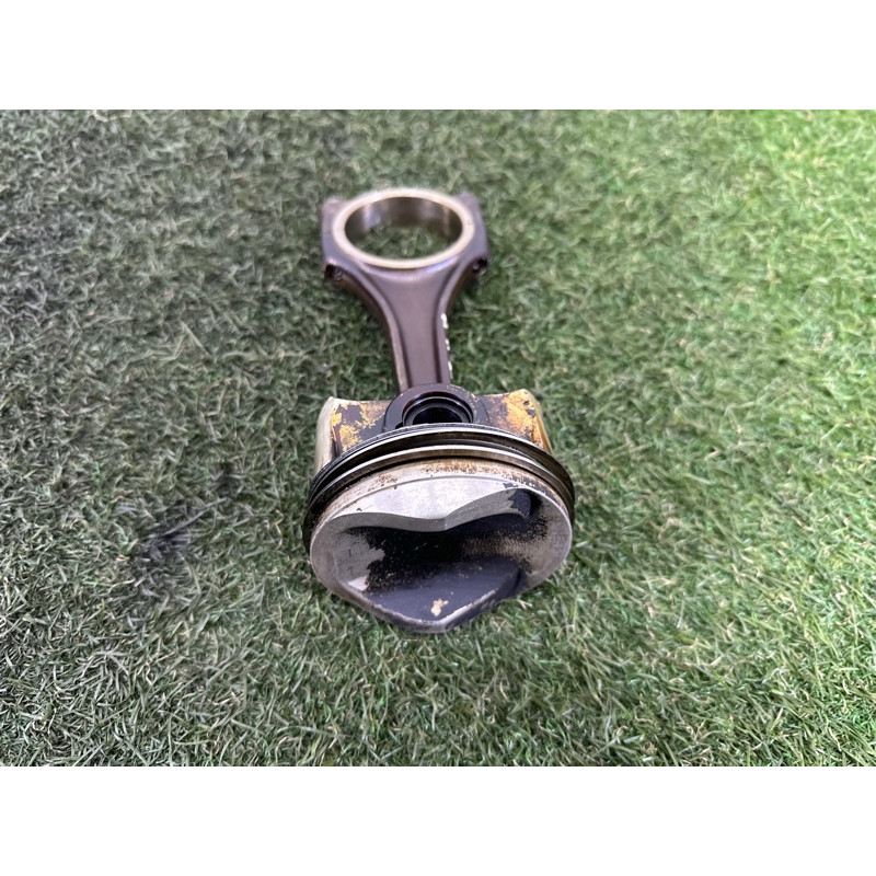 Поршень с шатуном (двигатель и элементы) AUDI A7 4G 2012 3.0 CGXB 06E107065DM