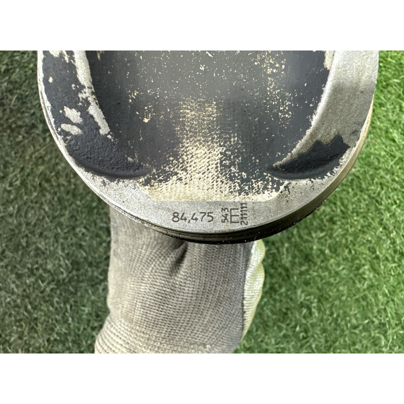 Поршень с шатуном (двигатель и элементы) AUDI A7 4G 2012 3.0 CGXB 06E107065DM