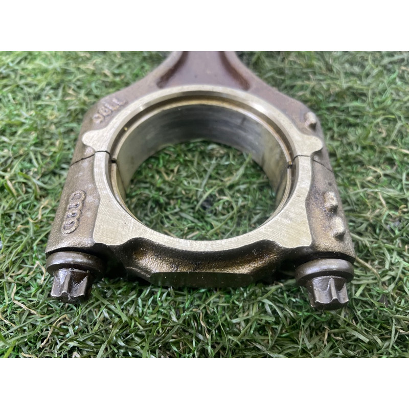 Шатун (двигатель и элементы) AUDI A4 B9 2017 2.0 06H198401D