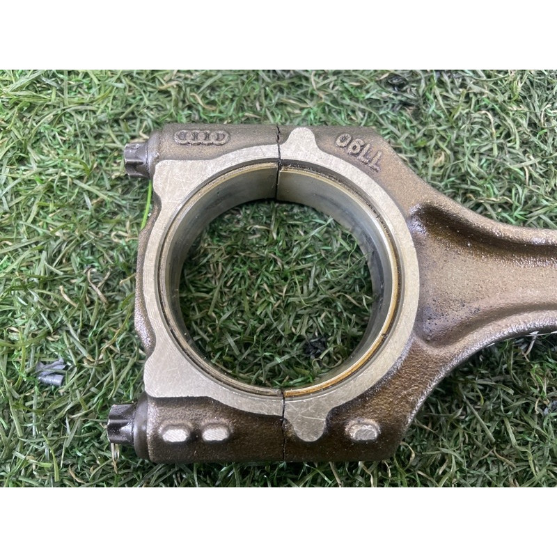 Шатун (двигатель и элементы) AUDI A4 B9 2017 2.0 06H198401D