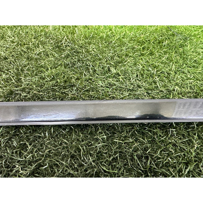 Молдинг лобового скла (кузов і елементи) BMW X3 F25 2012 3.0 51317286180