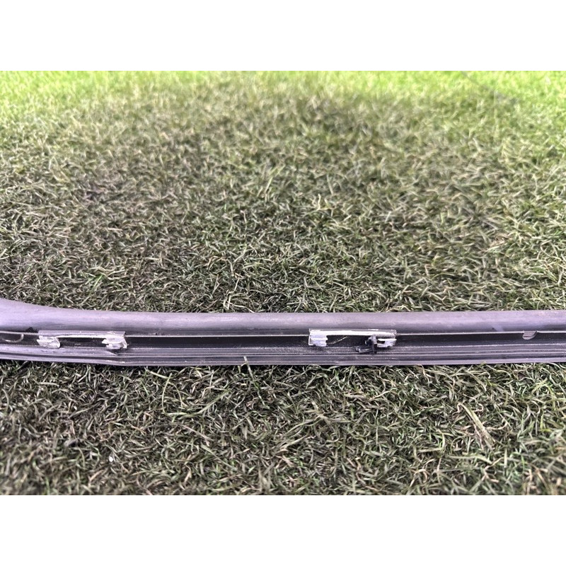 Молдинг лобового скла (кузов і елементи) BMW X3 F25 2012 3.0 51317286180