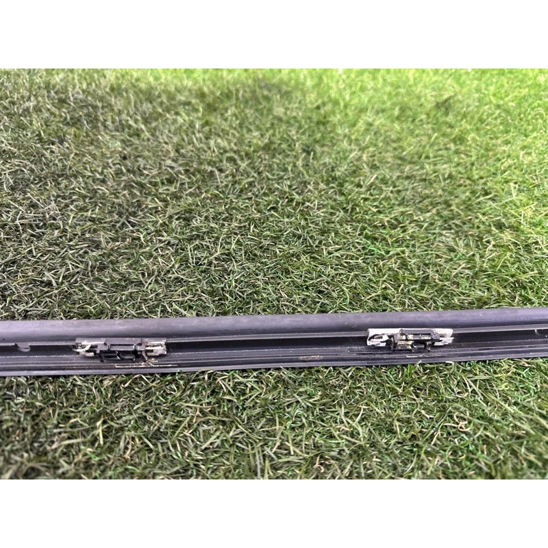 Молдинг лобового скла (кузов і елементи) BMW X3 F25 2012 3.0 51317286180