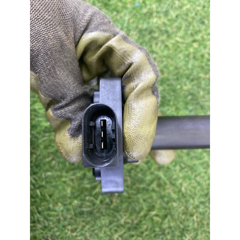 Датчик уровня масла (электрика двигателя) BMW X5 E70 2011 3.0 N55B30 12617607909