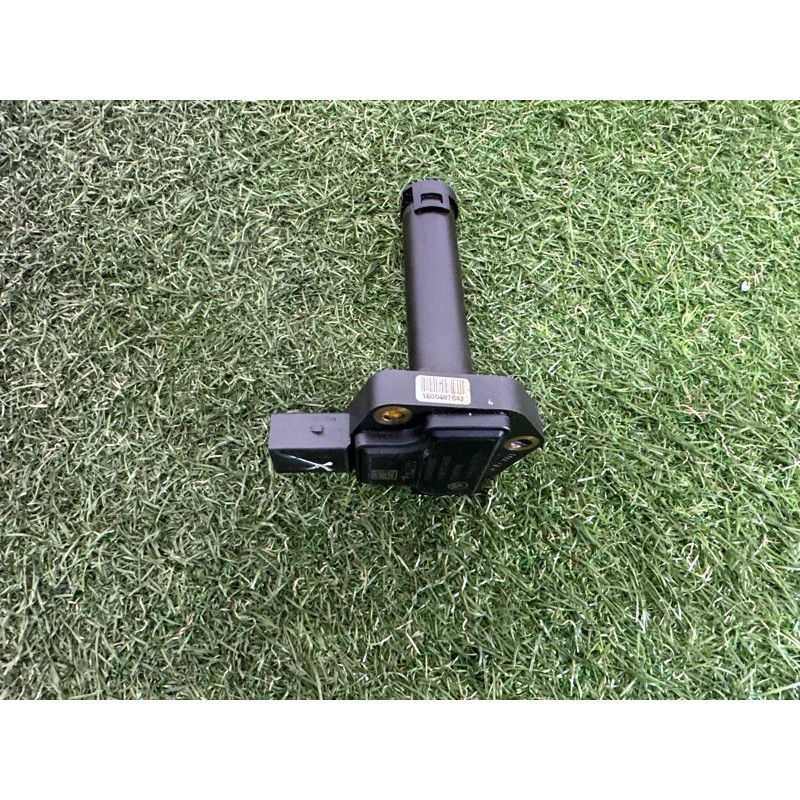 Датчик уровня масла (электрика двигателя) BMW 7-series F01 2011 3.0 N54 12617607910